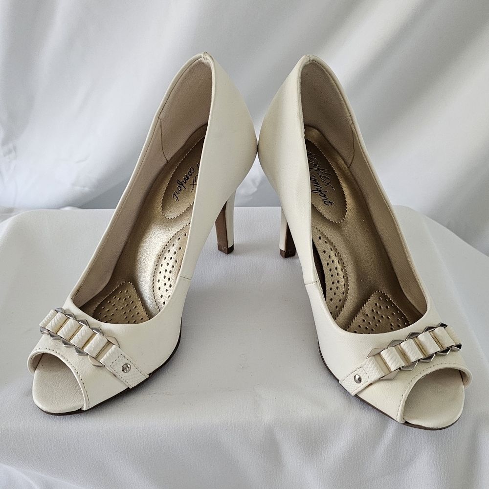 Elegant Cream Peep-Toe Heels